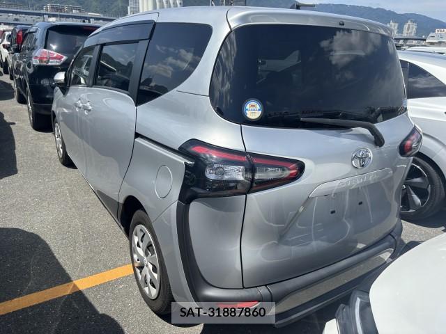 Toyota SIENTA 2017-07 8278995-3