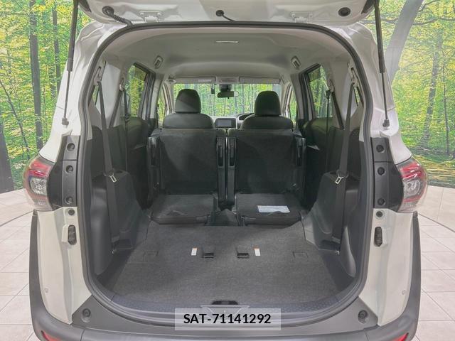 Toyota SIENTA 2019-12 8279124-10