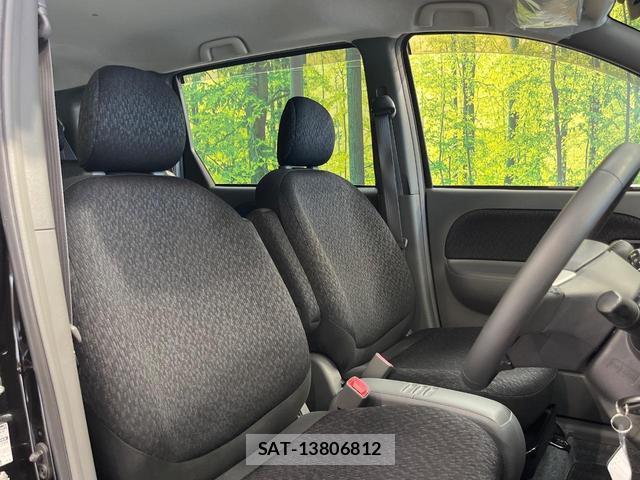 Toyota SIENTA 2015-07 8279138-7