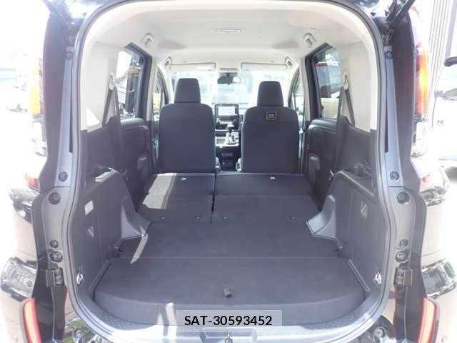 Toyota SIENTA 2025-11 8279172-12