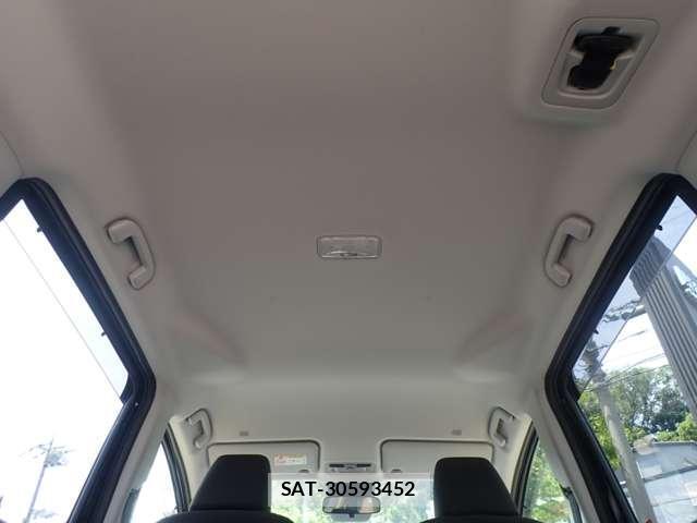 Toyota SIENTA 2025-11 8279172-13