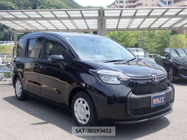 Toyota SIENTA 2025-11 8279172-15