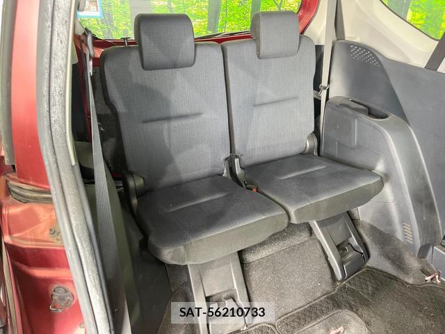 Toyota SIENTA 2017-03 8279453-9