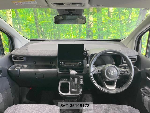 Toyota SIENTA 2023-11 8279466-1