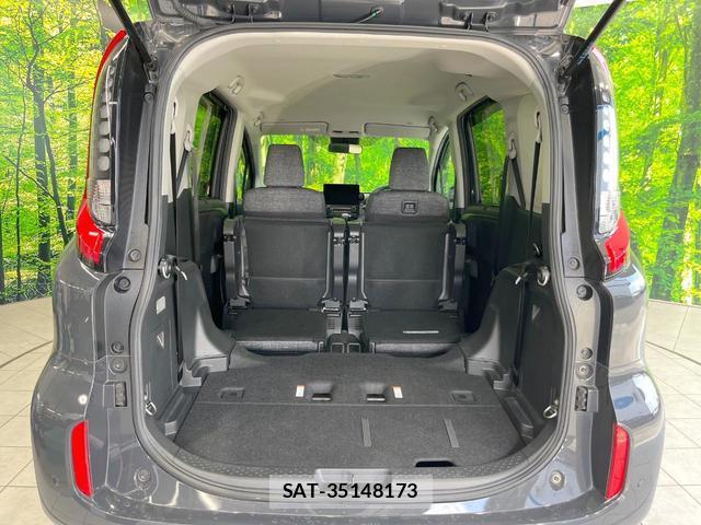Toyota SIENTA 2023-11 8279466-10