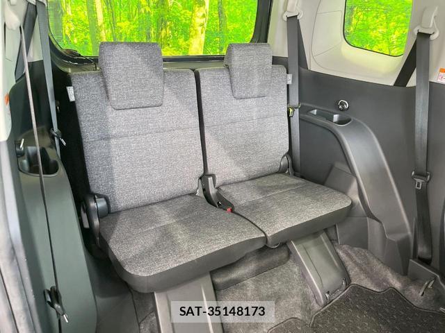 Toyota SIENTA 2023-11 8279466-9