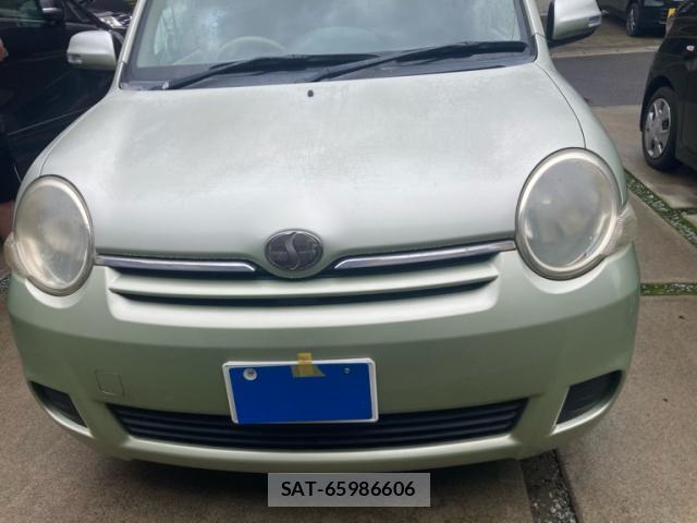 Toyota SIENTA 2007-06 8279525-0