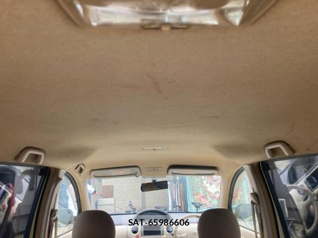 Toyota SIENTA 2007-06 8279525-19