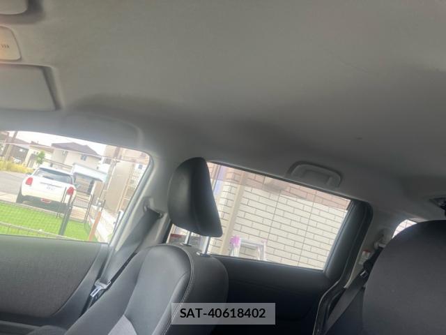 Toyota SIENTA 2019-09 8279932-8