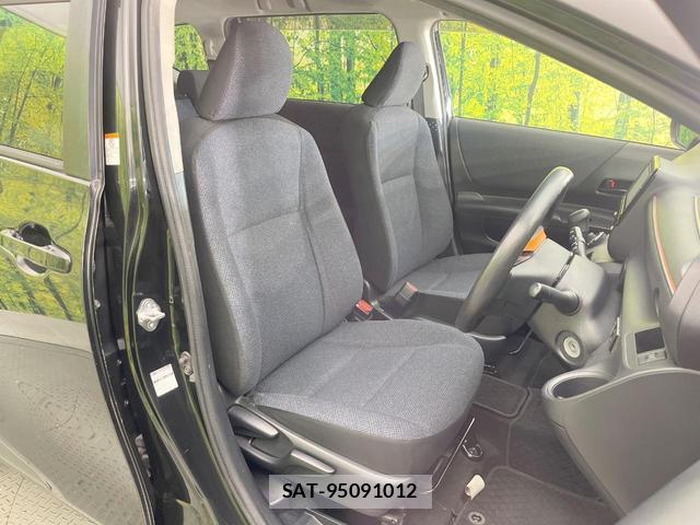 Toyota SIENTA 2016-03 8279999-7