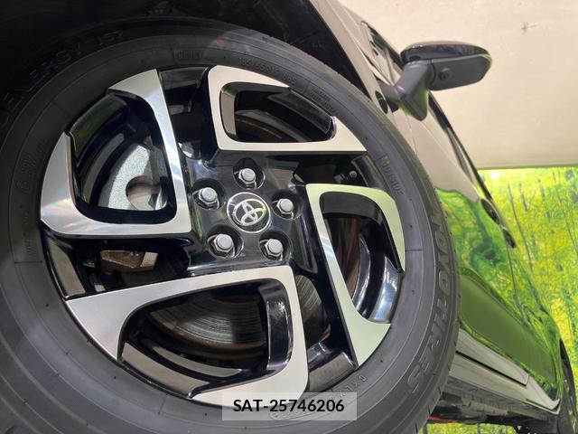 Toyota SIENTA 2023-06 8280480-13
