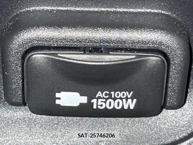 Toyota SIENTA 2023-06 8280480-5