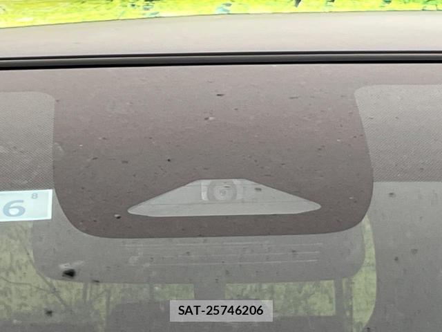 Toyota SIENTA 2023-06 8280480-6