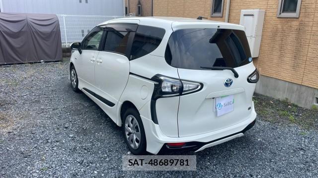 Toyota SIENTA 2019-04 8281181-13