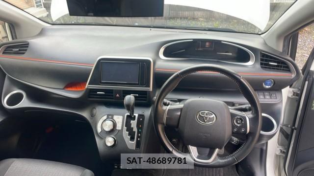 Toyota SIENTA 2019-04 8281181-2