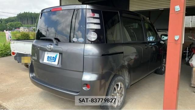 Toyota SIENTA 2008-01 8281357-12