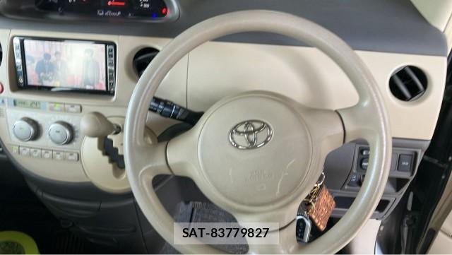 Toyota SIENTA 2008-01 8281357-16