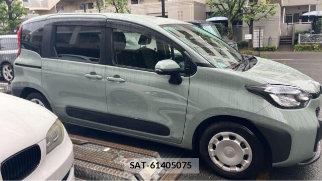Toyota SIENTA 2025-04 8281476-10
