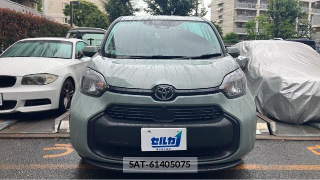 Toyota SIENTA 2025-04 8281476-9