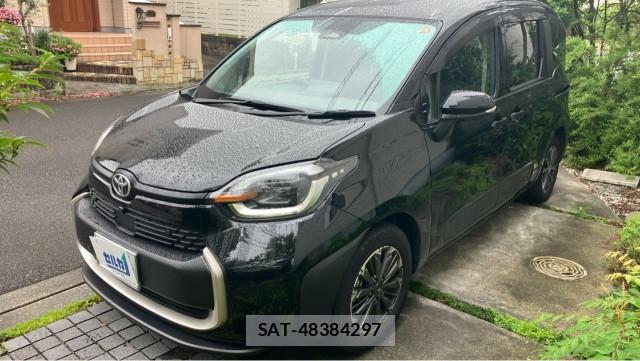 Toyota SIENTA 2024-08 8281589-0