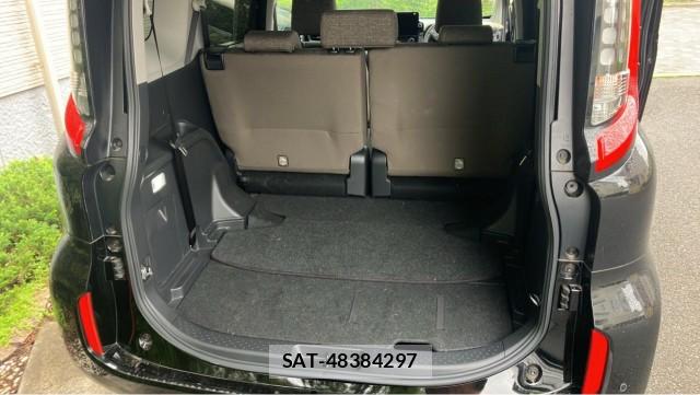 Toyota SIENTA 2024-08 8281589-17