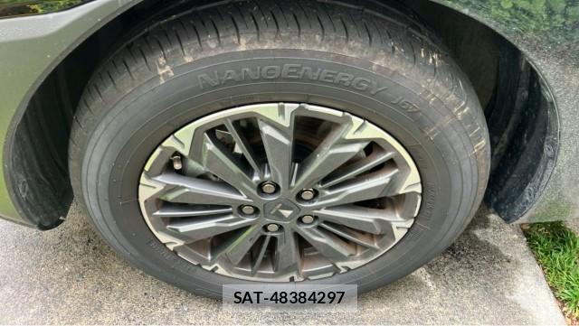 Toyota SIENTA 2024-08 8281589-8