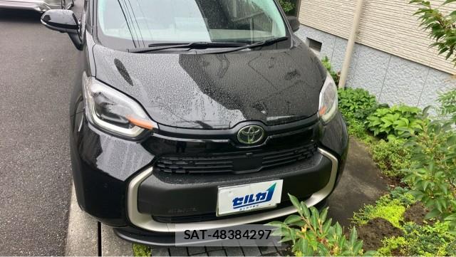 Toyota SIENTA 2024-08 8281589-9