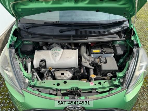 Toyota SIENTA 2016-01 8281684-7