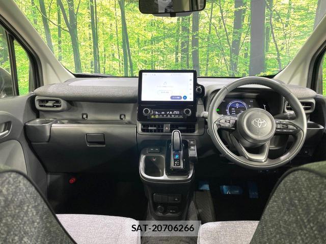 Toyota SIENTA 2024-04 8281794-1