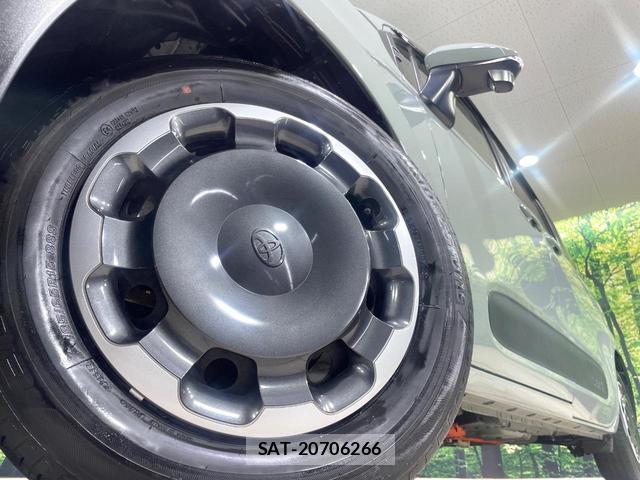 Toyota SIENTA 2024-04 8281794-13