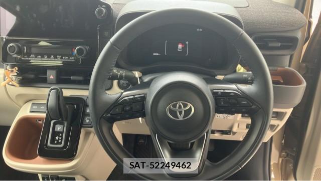 Toyota SIENTA 2024-08 8281896-16
