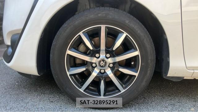 Toyota SIENTA 2016-08 8282132-8