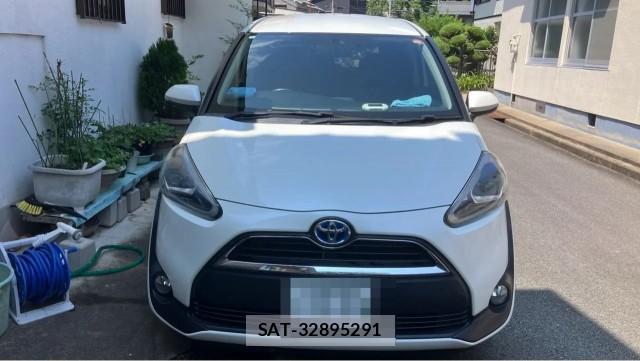 Toyota SIENTA 2016-08 8282132-9