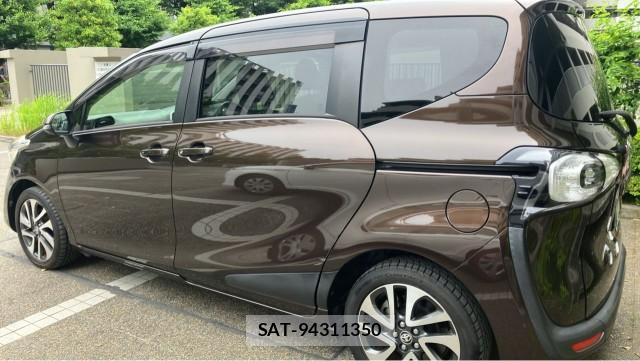 Toyota SIENTA 2016-01 8282294-10