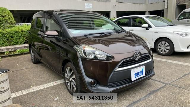 Toyota SIENTA 2016-01 8282294-11