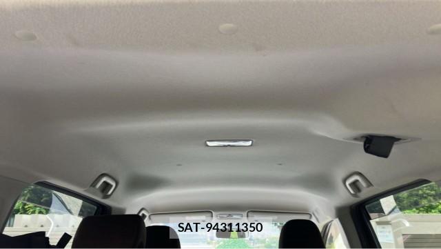 Toyota SIENTA 2016-01 8282294-15