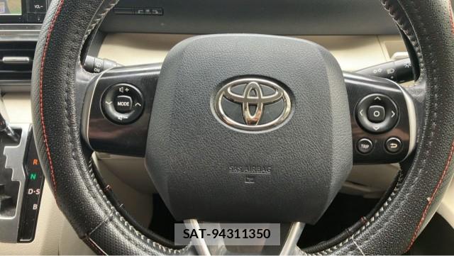 Toyota SIENTA 2016-01 8282294-16