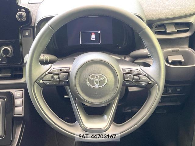 Toyota SIENTA 2023-07 8282621-10