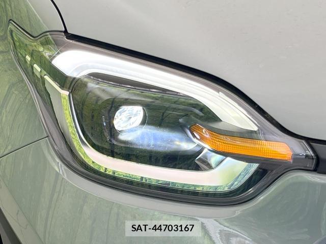 Toyota SIENTA 2023-07 8282621-11