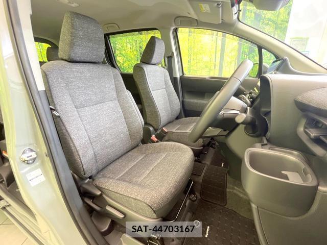 Toyota SIENTA 2023-07 8282621-7