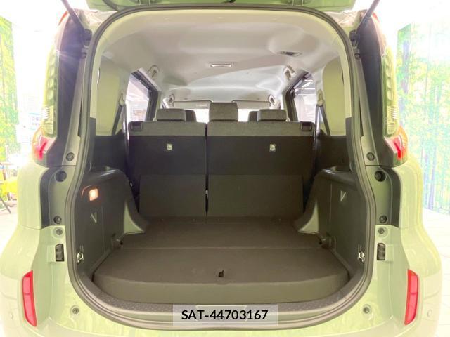 Toyota SIENTA 2023-07 8282621-9