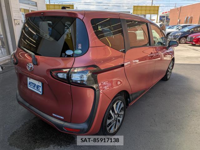 Toyota SIENTA 2015-07 8282696-1