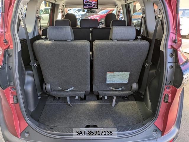 Toyota SIENTA 2015-07 8282696-15