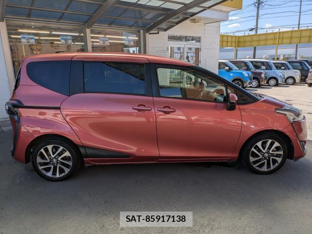 Toyota SIENTA 2015-07 8282696-3