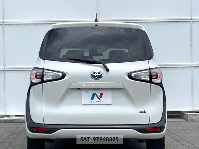 Toyota SIENTA 2017-05 8282713-14
