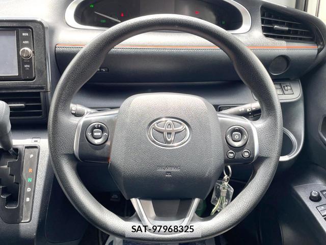 Toyota SIENTA 2017-05 8282713-6