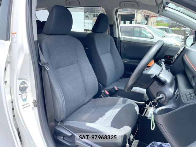Toyota SIENTA 2017-05 8282713-7