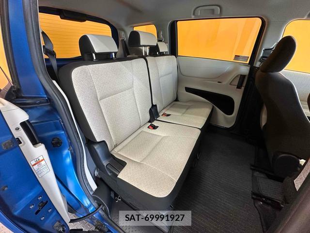 Toyota SIENTA 2017-05 8282786-18