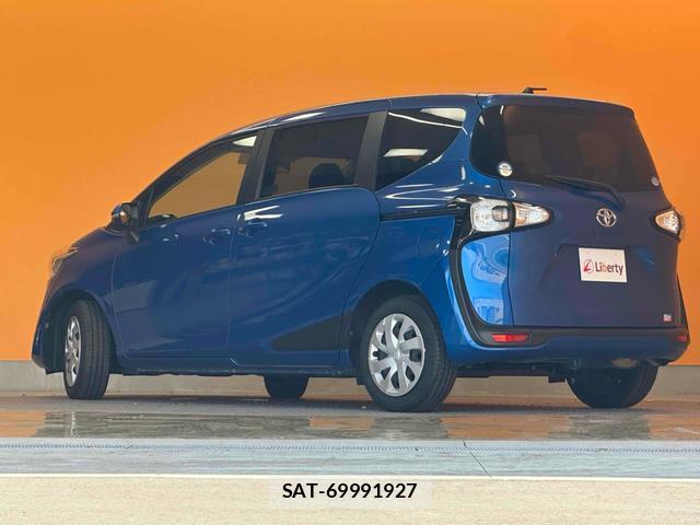 Toyota SIENTA 2017-05 8282786-4
