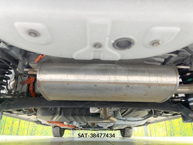 Toyota SIENTA 2023-12 8282900-18